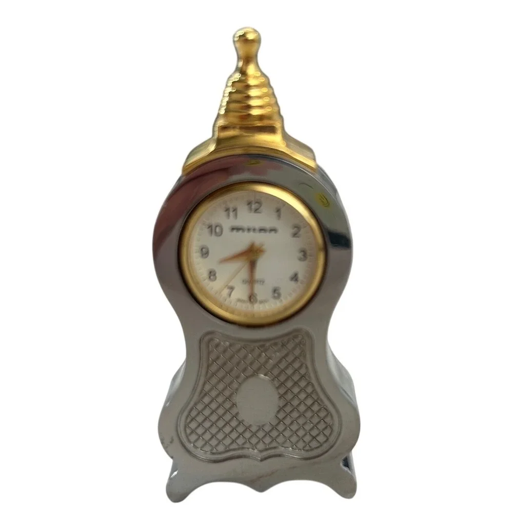 Milan Miniature Desk Clocks Set of 2 Quartz Gold Silver Tone Metal Vintage Style